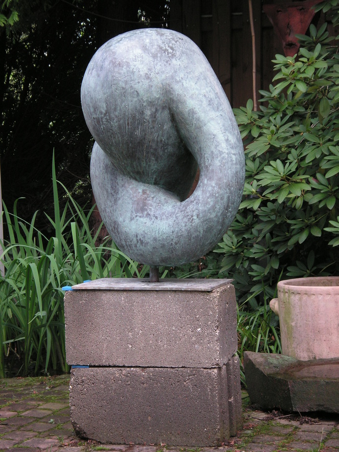 Lothar Sütterlin - Plastiken und Skulpturen:4DieunendlicheGeschichteBronze